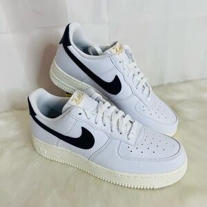 New Women’s Nike Air Force 1 White Sneakers Size 8.5